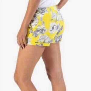 Kut from the kloth yellow gray floral 100% linen Jansen printed shorts size 10